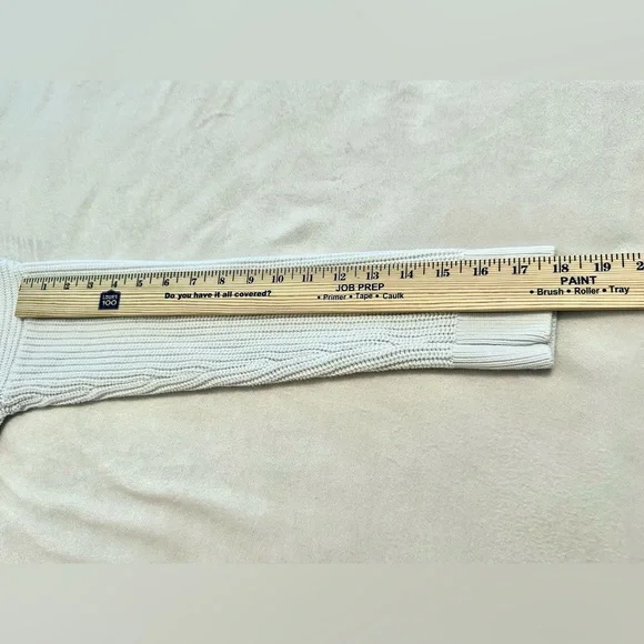 Abercrombie & Fitch White Cropped Knit Collard Sweater Womens Small Long Sleeves - Picture 10 of 10